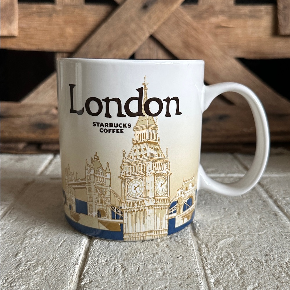 Starbucks LONDON Global Icon City Collector Series 2010 Coffee Mug Cup 16 oz(50)